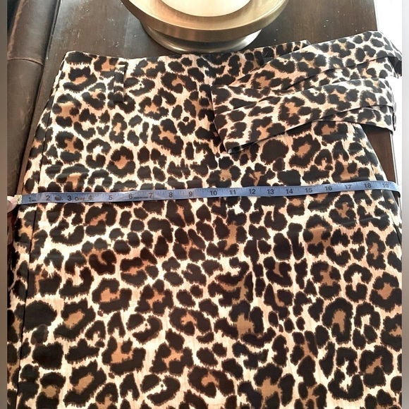 J Crew Animal Print Skirt W/Belt, Size 2 - Picture 7 of 10